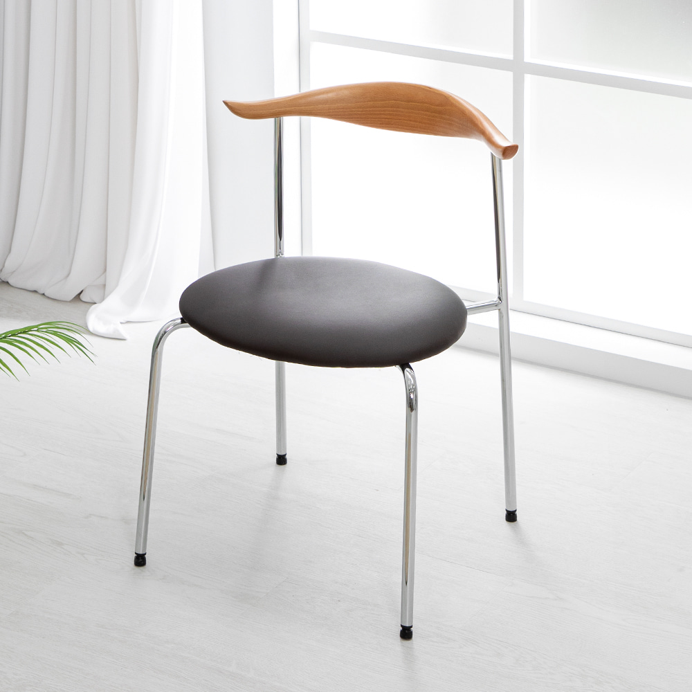 미카 체어 인테리어 디자인 식탁 등받이 의자 칼한센